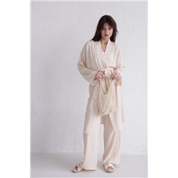 9537 Костюм из кимоно и брюк-палаццо кремовый
